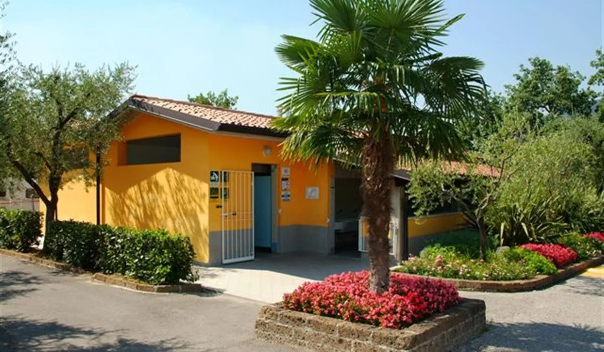 camping-weekend-san-felice-del-benaco-cyewm