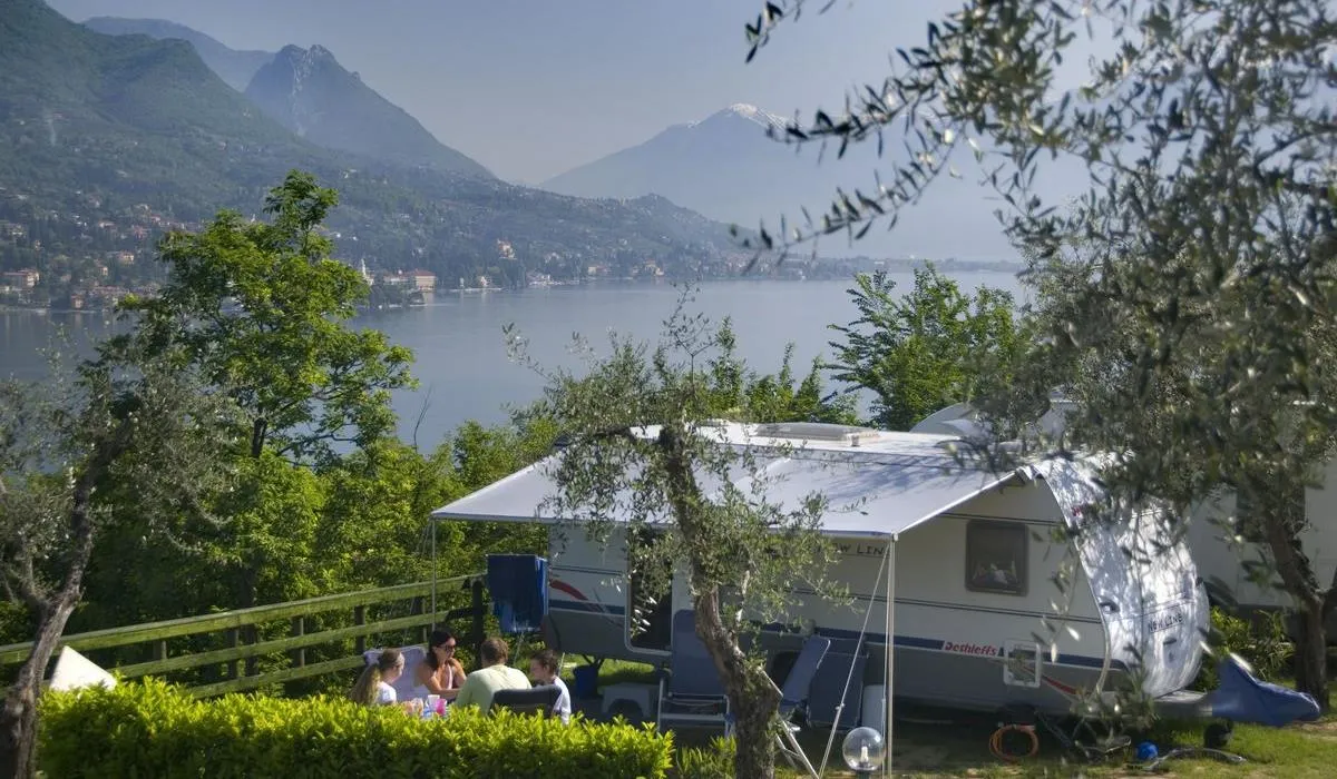 camping-weekend-san-felice-del-benaco-gr3sw