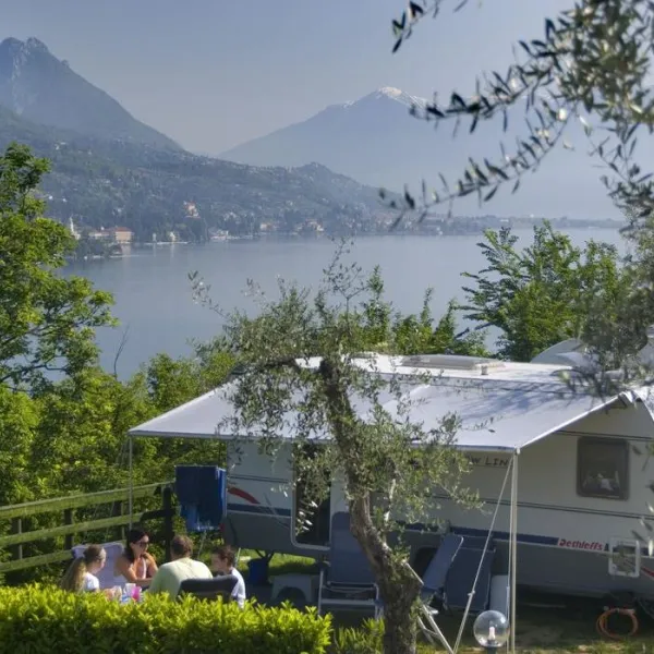 camping-weekend-san-felice-del-benaco-gr3sw