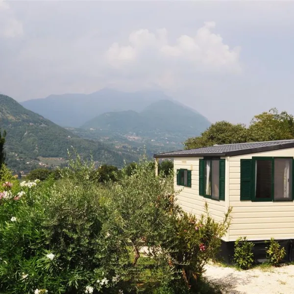 camping-weekend-san-felice-del-benaco-p8p6x