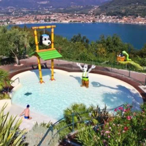 camping-weekend-san-felice-del-benaco-syzb0