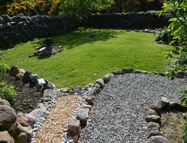 badrallach-bothy-camp-site-dundonnell-aiglz