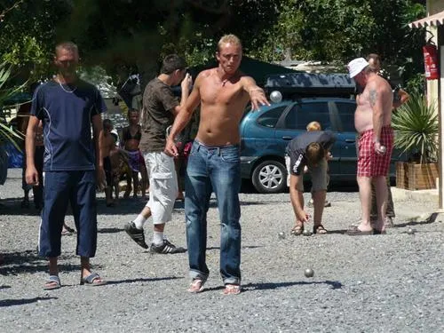 camping-le-paradou-marseillan-zdr6x