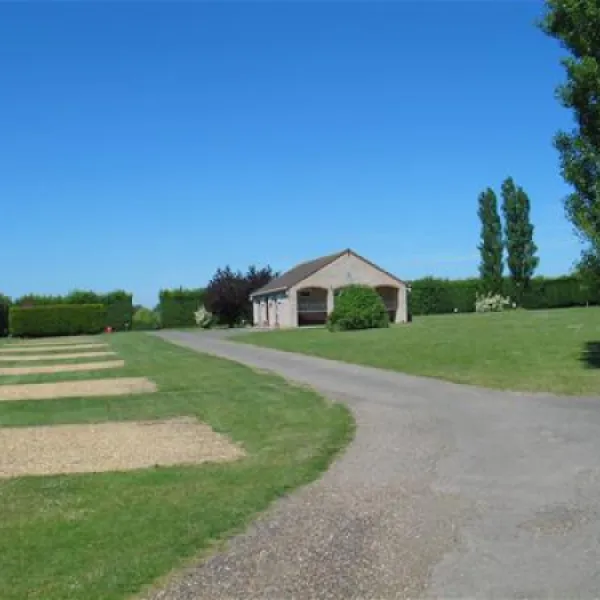 highfield-farm-touring-park-cambridge-vla29