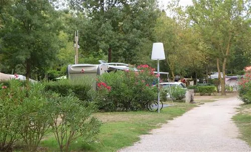camping-les-pins-argels-sur-mer-xeaoh