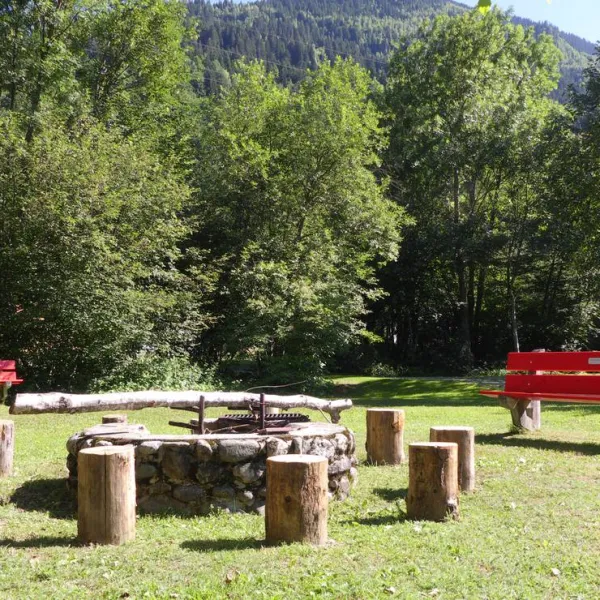 camping-trun-trun-k5kcv
