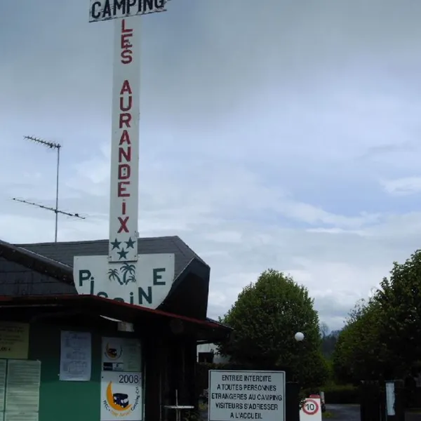 Camping Les Aurandeix