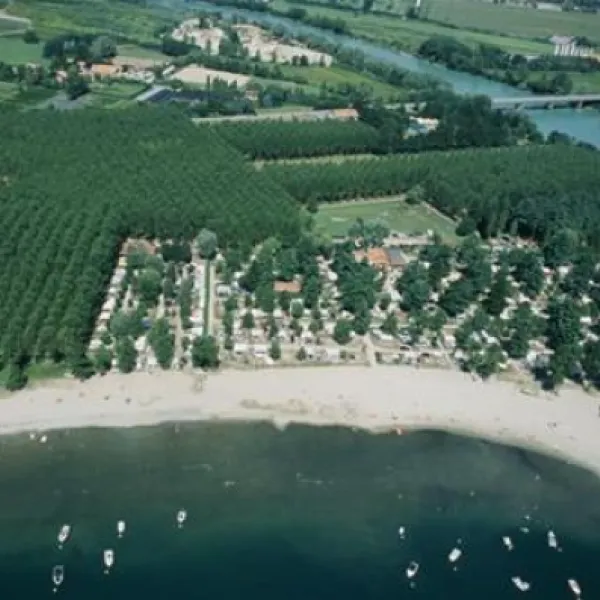 campeggio-holiday-feriolo-akxko