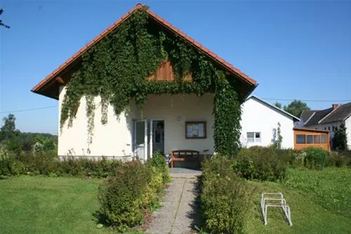 camping-puchner-feldkirchen-an-der-donau-un3fa
