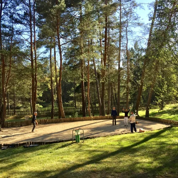 camping-le-vianon-palisse-kz75r