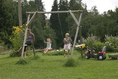 camping-oru-talu-plvamaa-hlenz