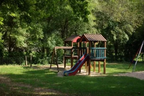 camping-du-ruisseau-du-treil--saintcirq-lapopie-9pzwq