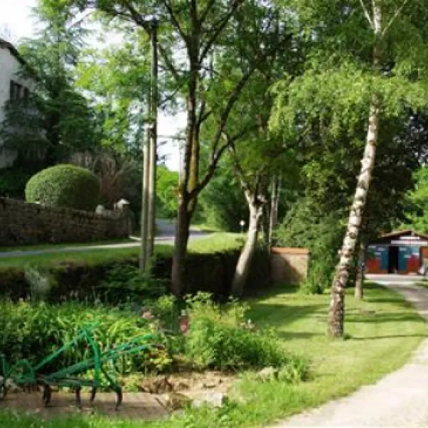 camping-du-ruisseau-du-treil--saintcirq-lapopie-rt9cl