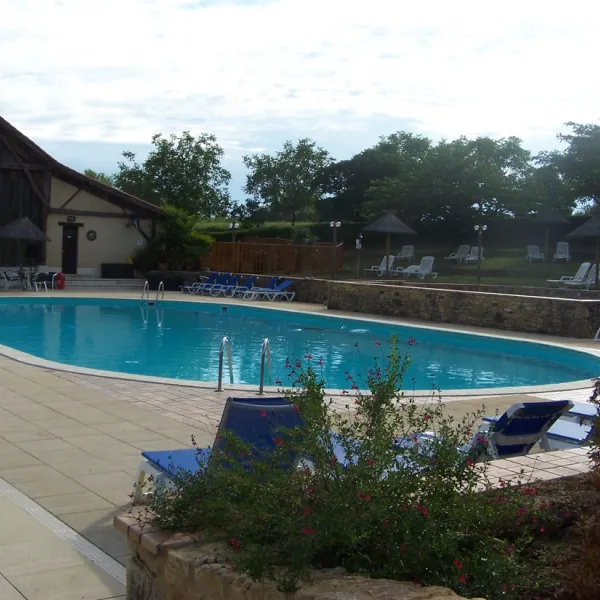 domaine-de-fromengal-le-buisson-de-cadouin-mqwet