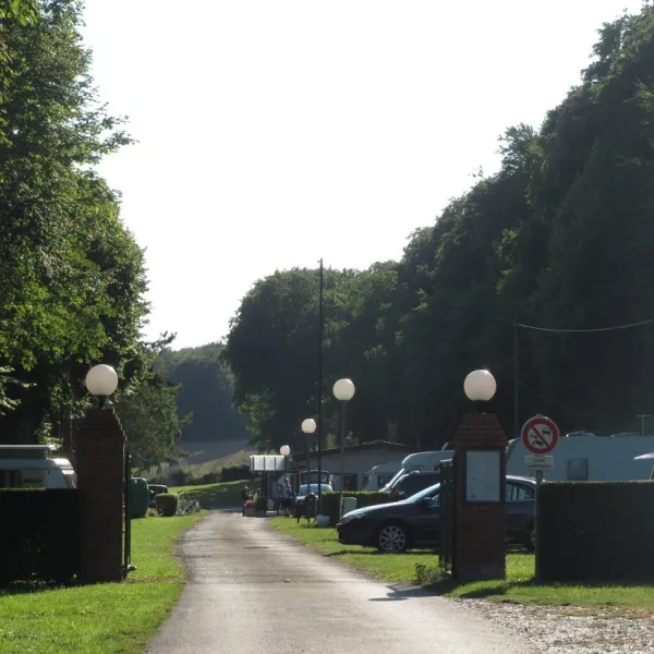 camping-municipal-du-grand-mail-aumale-n5xol