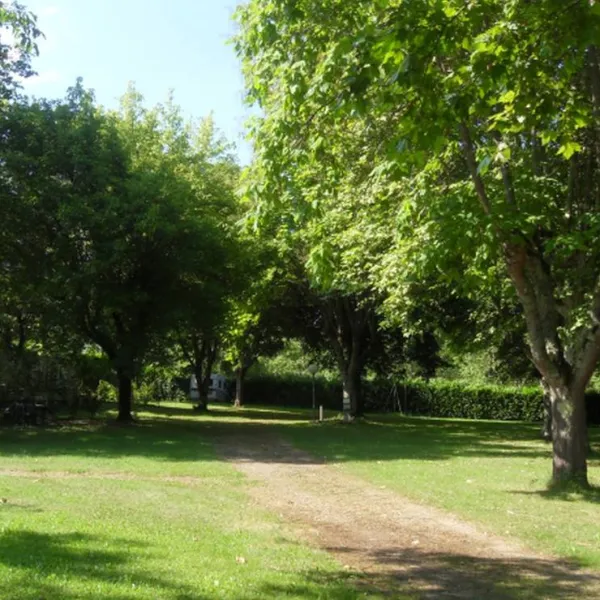 camping-la-capelle-monteils-i8ifu