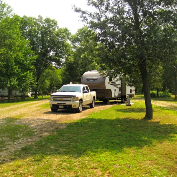dell-boo-family-campground-baraboo-lcxiz