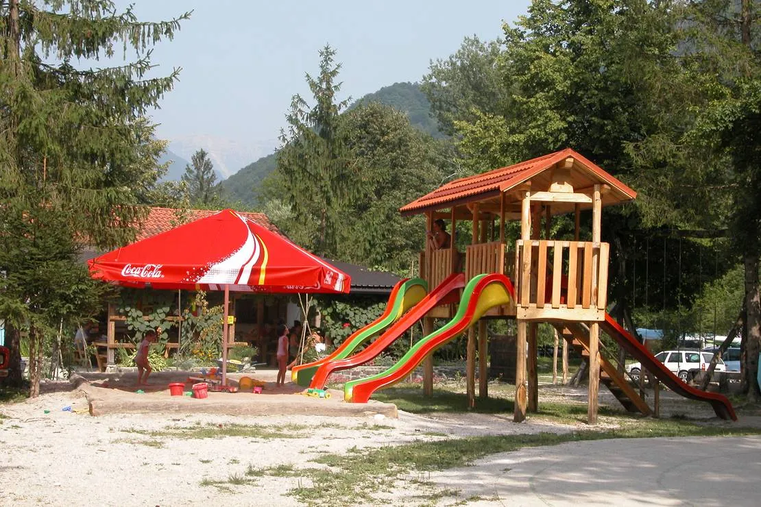 camping-nadiza-podbela-breginj-buuct