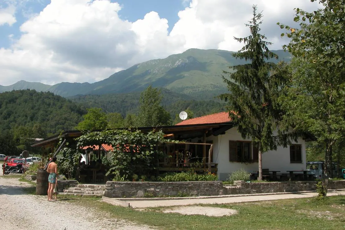 camping-nadiza-podbela-breginj-hwycy