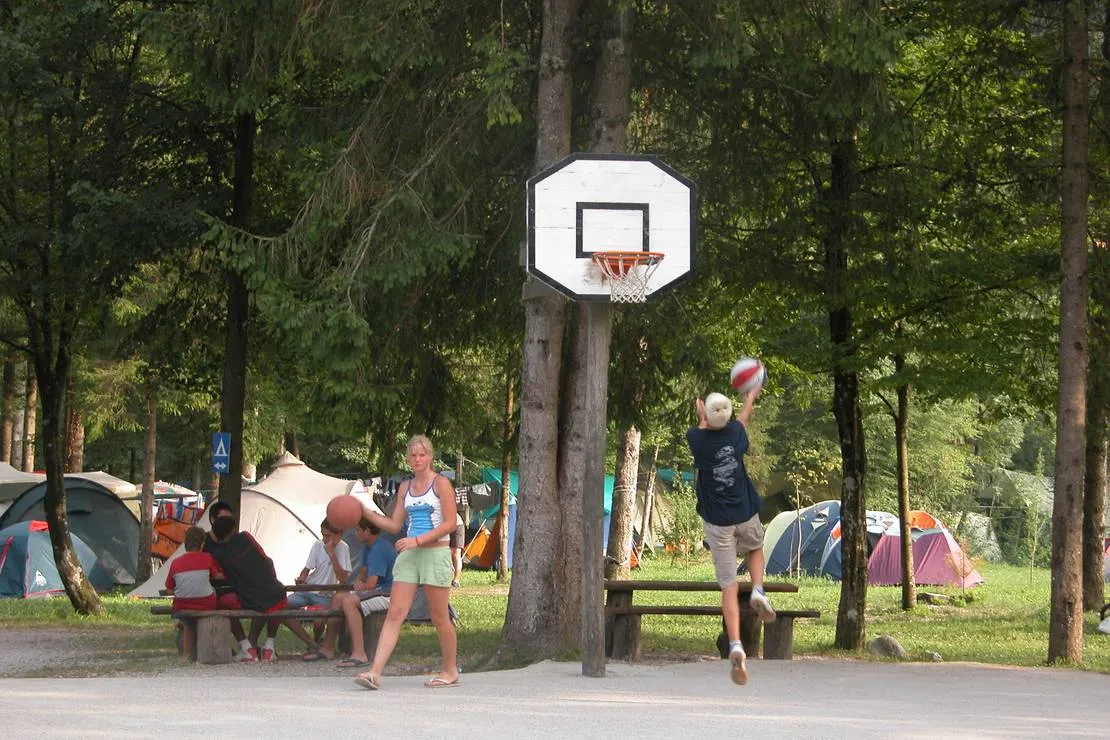camping-nadiza-podbela-breginj-ncudj