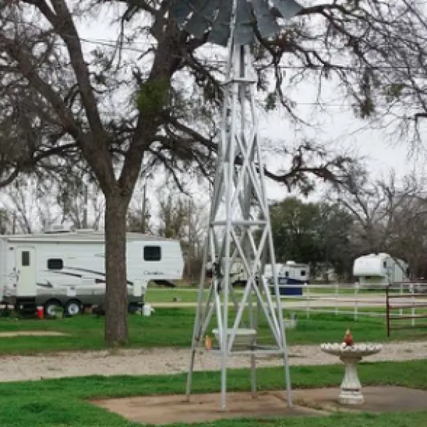 over-yonder-rv-park-olney-o3cpe