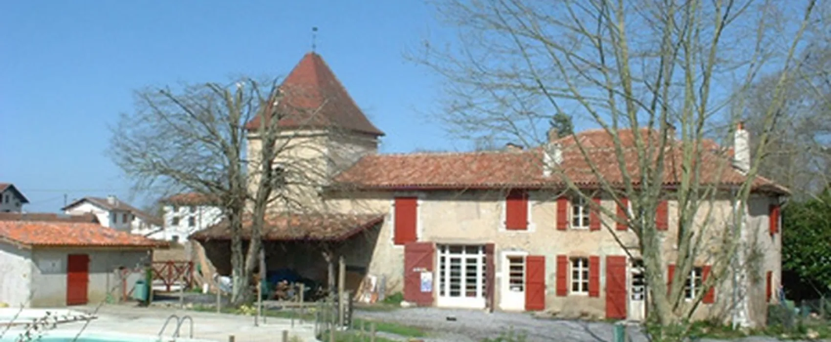 Etche Zahar