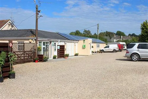 bath-chew-valley-caravan-park-bristol-fvfwk