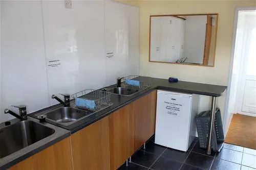 bath-chew-valley-caravan-park-bristol-srgnl