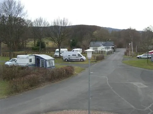 camping-am-schwimmbad-bischofsheim-gyfc9