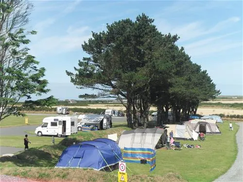 redlands-touring-caravan--camping-park-haverfordwest-f8kgm