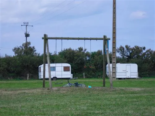 camping-aire-naturelle-de-camping-grandcamp-maisy-03gsj