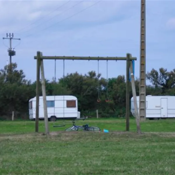 camping-aire-naturelle-de-camping-grandcamp-maisy-03gsj