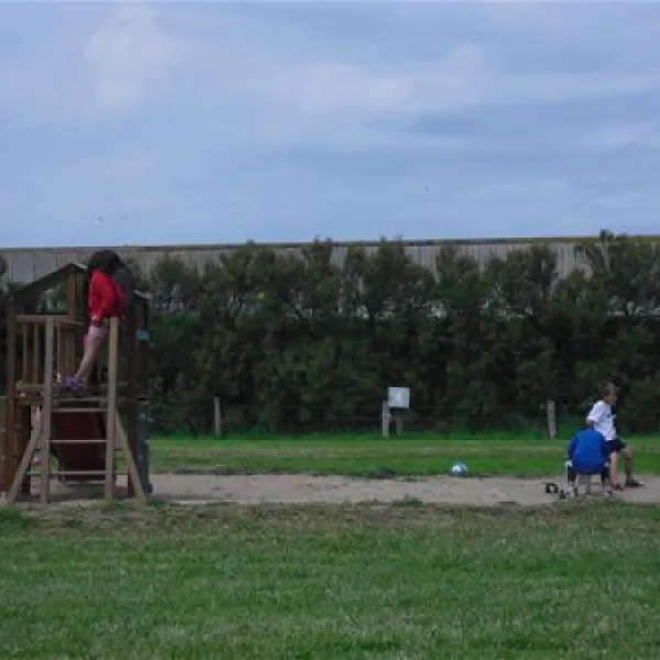 camping-aire-naturelle-de-camping-grandcamp-maisy-opfxq