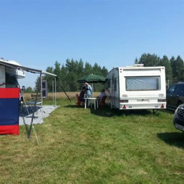 camping-1-kolodnitsa-u6mdy
