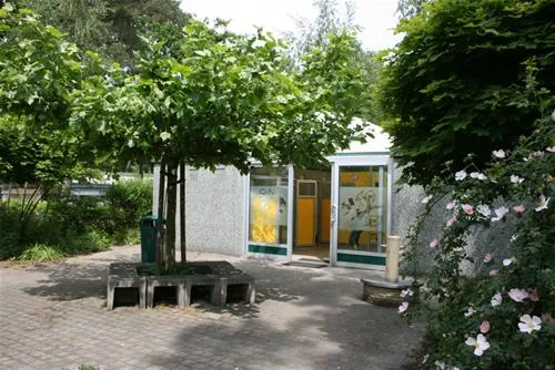 camping-uit-en-thuis-bergen-op-zoom-lhcnj