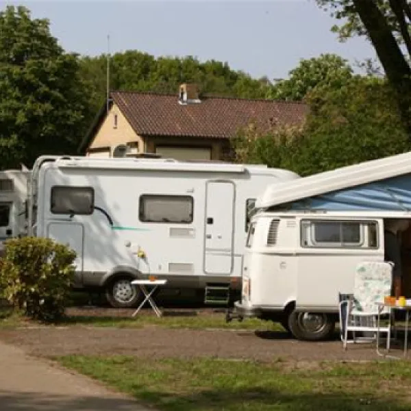 camping-uit-en-thuis-bergen-op-zoom-xyfvu
