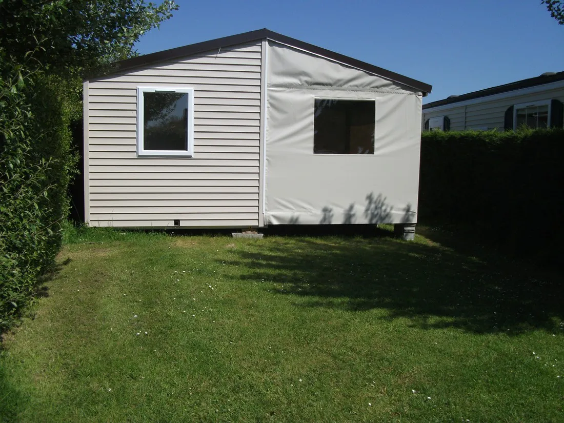 camping-lann-brick-locmariaquer-a5wfl