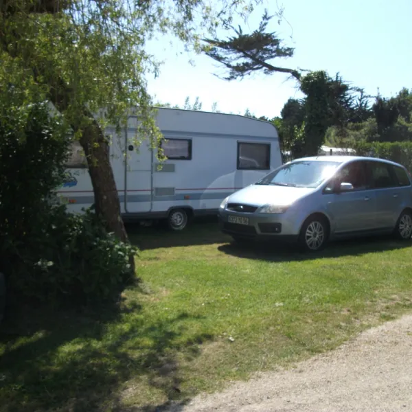 camping-lann-brick-locmariaquer-zdojj