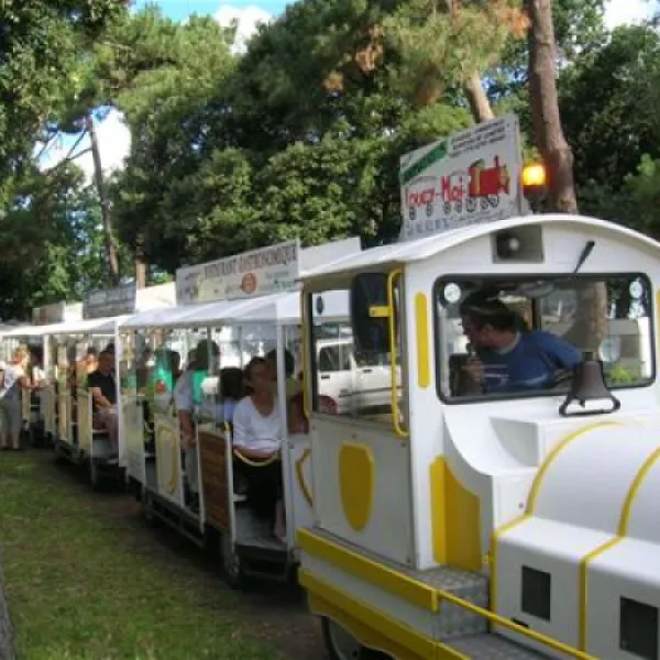 camping-de-la-courance-saint-brvin-les-pins-yonui