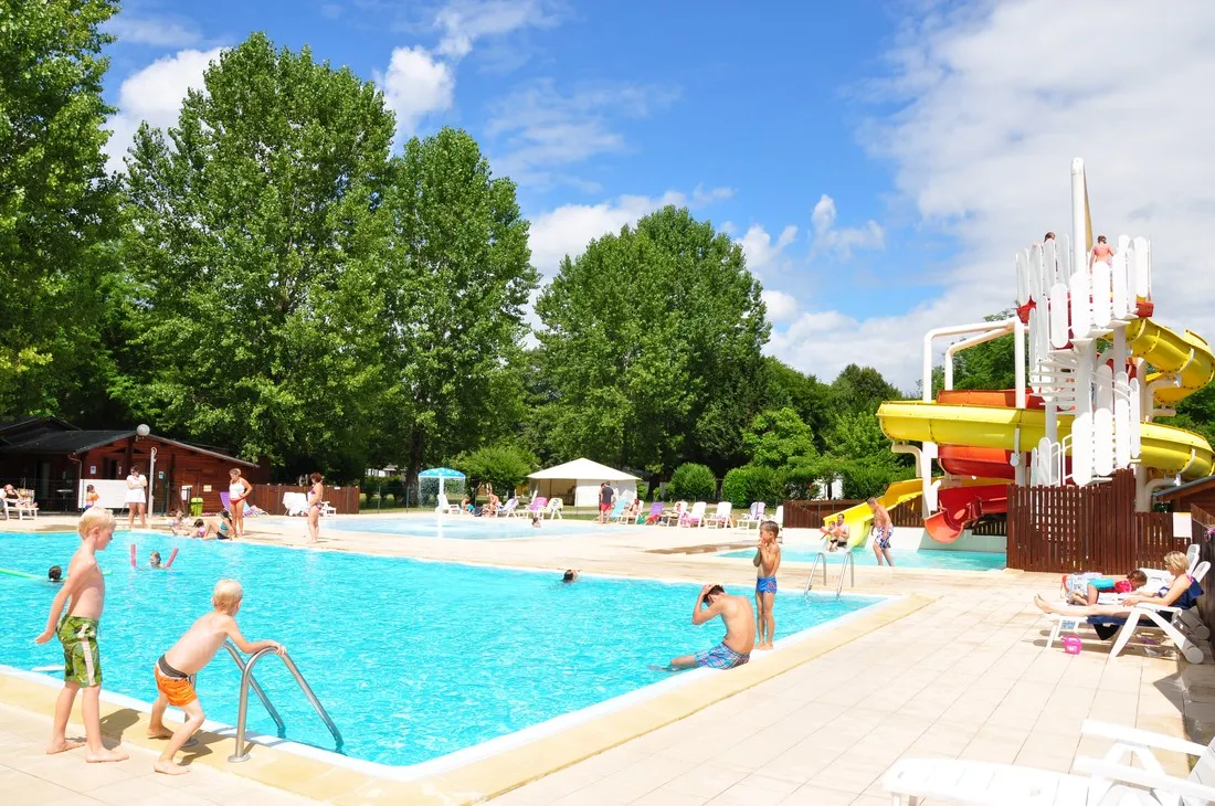 camping-de-la-bourgnatelle-bretenoux-rtdju