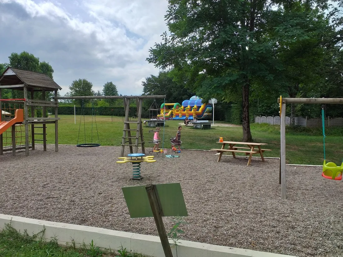 camping-la-fage-la-chapelle-aubareil-0xwwt