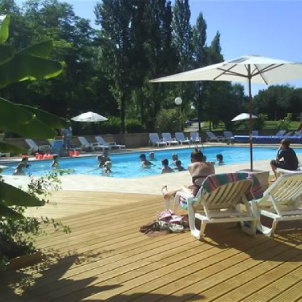 camping-la-fage-la-chapelle-aubareil-2sfzl
