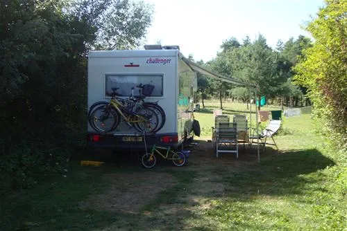camping-la-fage-la-chapelle-aubareil-br1n4
