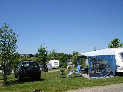 le-domaine-de-louvarel-champagnat-co4zi