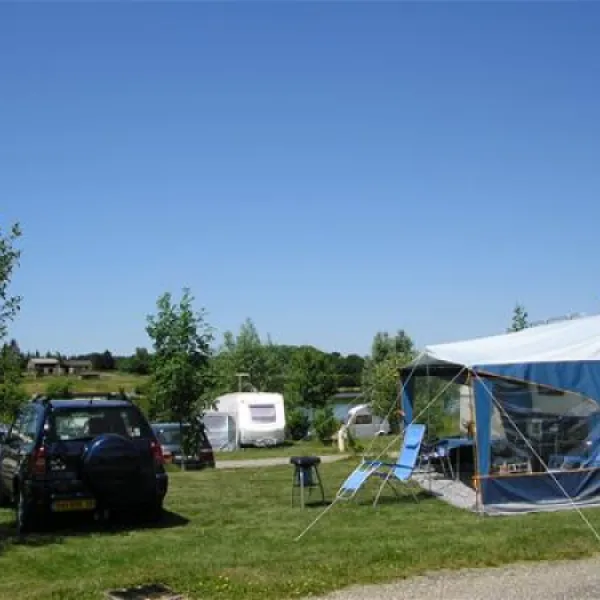 le-domaine-de-louvarel-champagnat-co4zi