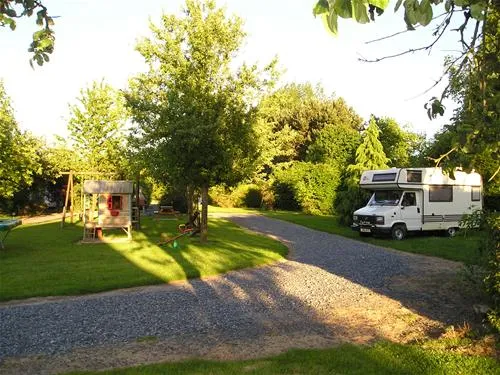 camping-les-pommiers-saintsylvestre-de-cormeilles-csdjy
