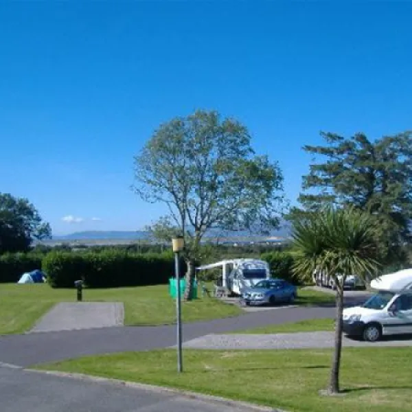 Glenross Caravan & Camping Park