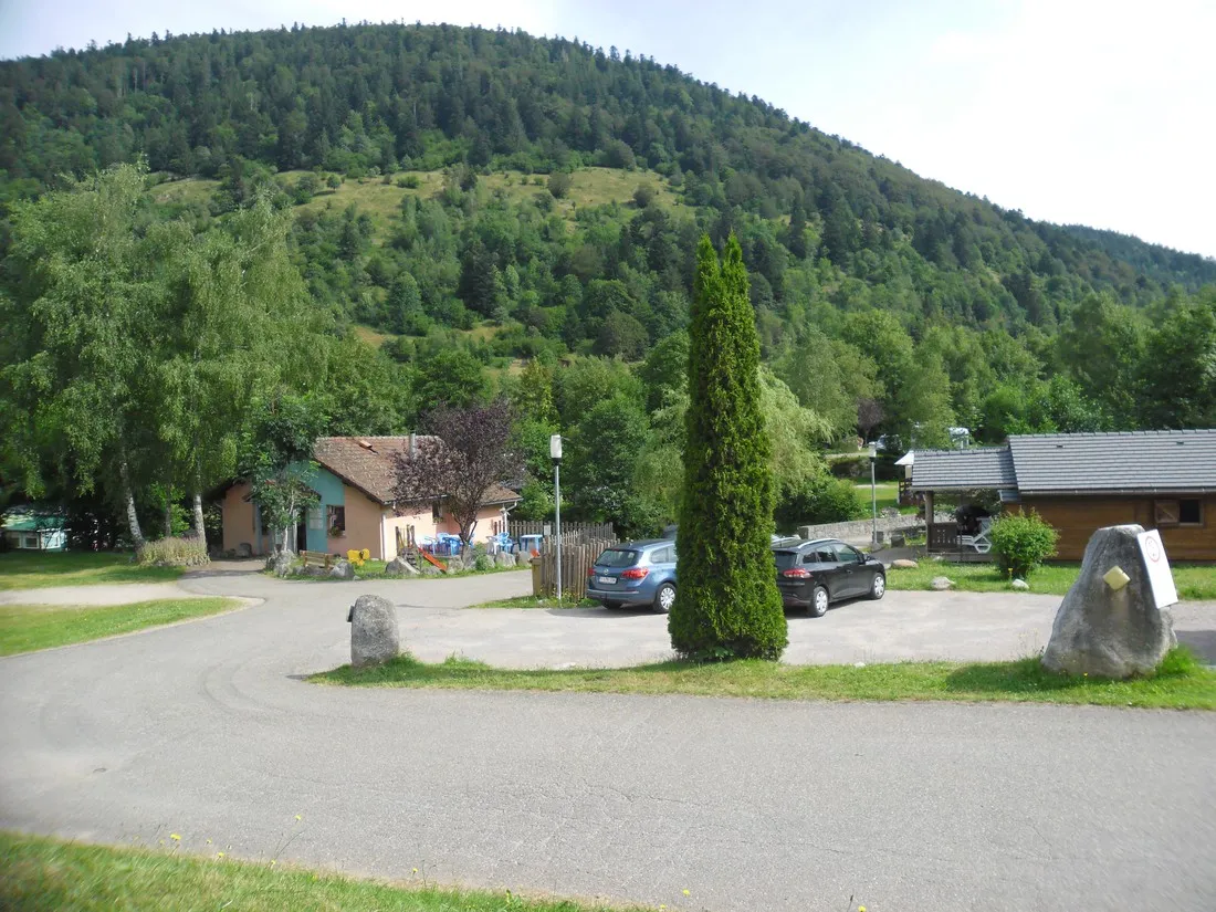 camping-domaine-du-haut-des-bluches-la-bresse-l80jr