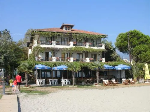 campsite-heraklia-panteleimon-oa6lr