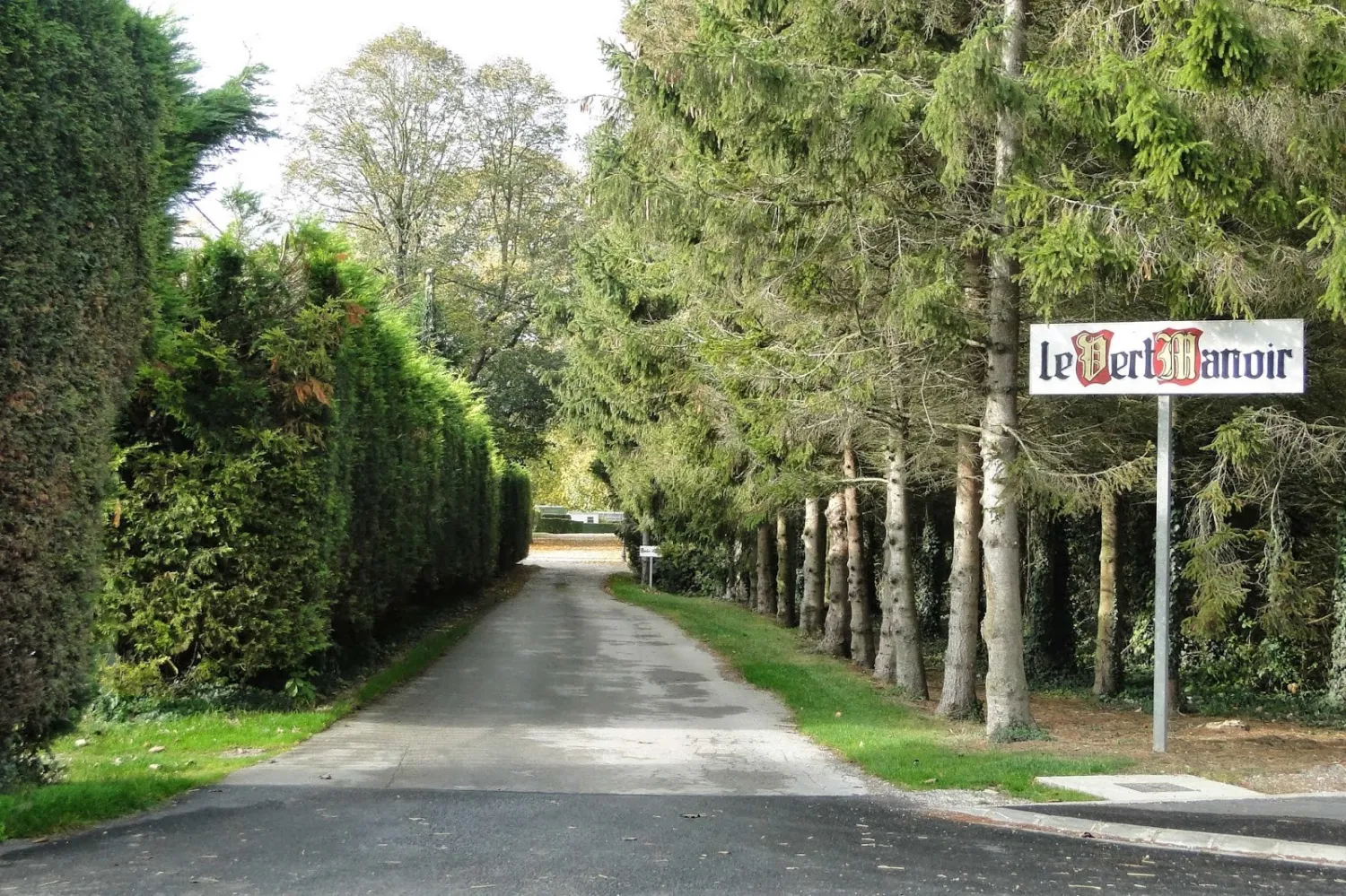 camping-caravaning-la-roseraie-moulle-elgoc